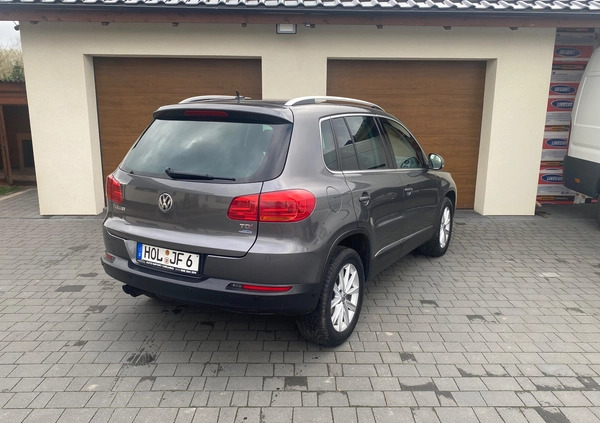 Volkswagen Tiguan cena 45900 przebieg: 152317, rok produkcji 2011 z Chełmno małe 497